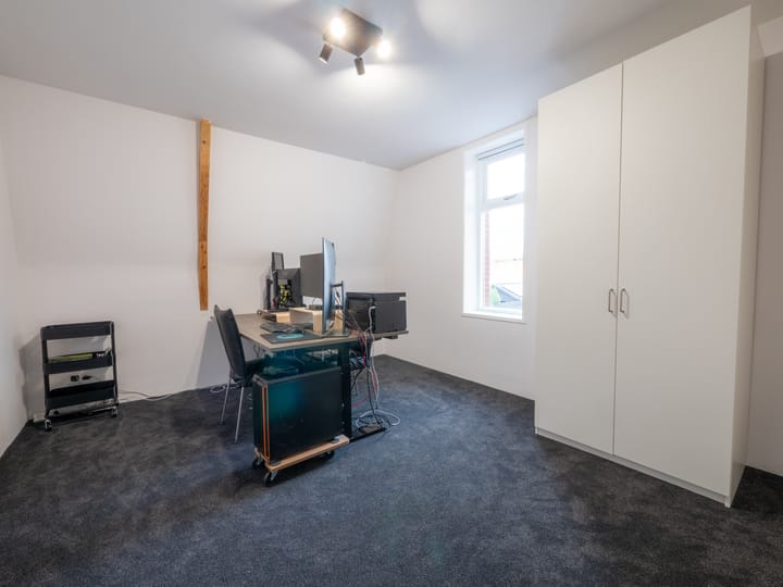 Foto 25 van Van Helomalaan 8