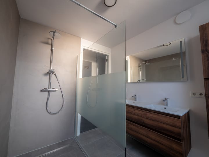 Foto 29 van Van Helomalaan 8