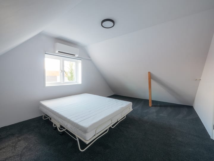 Foto 33 van Van Helomalaan 8