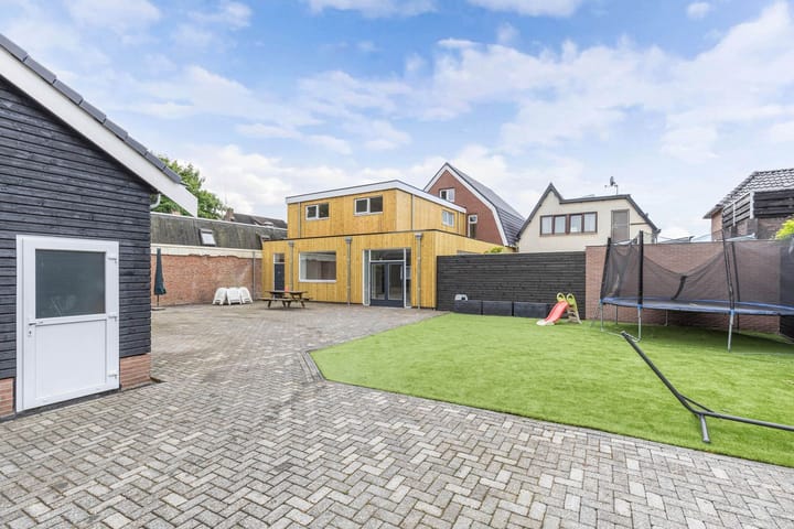 Foto 45 van Van Helomalaan 8