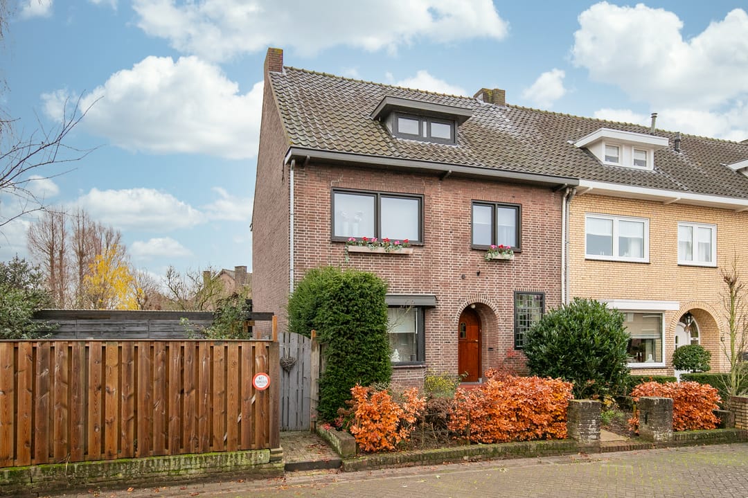 Photo 1 of Rijksweg Zuid 77