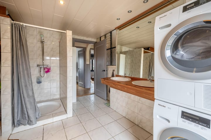 Foto 15 van Rijksweg Zuid 77