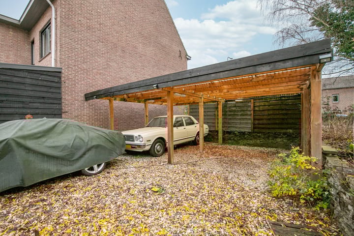 Foto 25 van Rijksweg Zuid 77