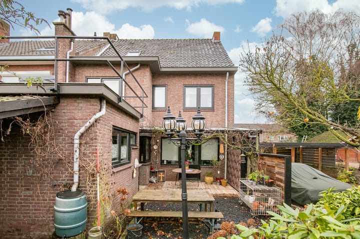 Foto 23 van Rijksweg Zuid 77