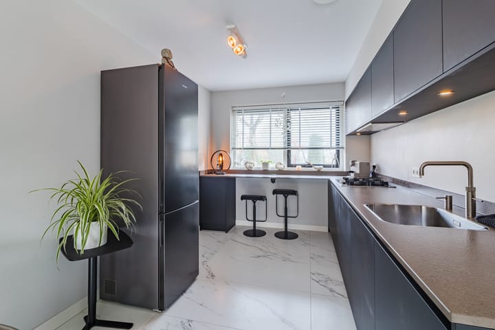 Photo 3 of Multatulipad 32