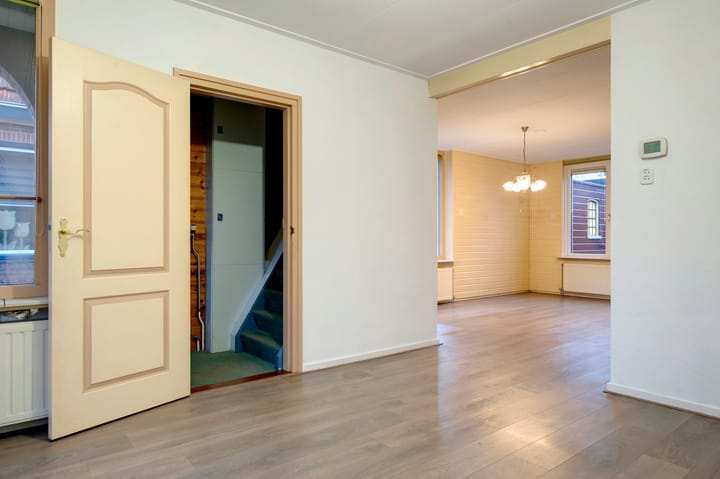 Foto 16 van Julianastraat 121