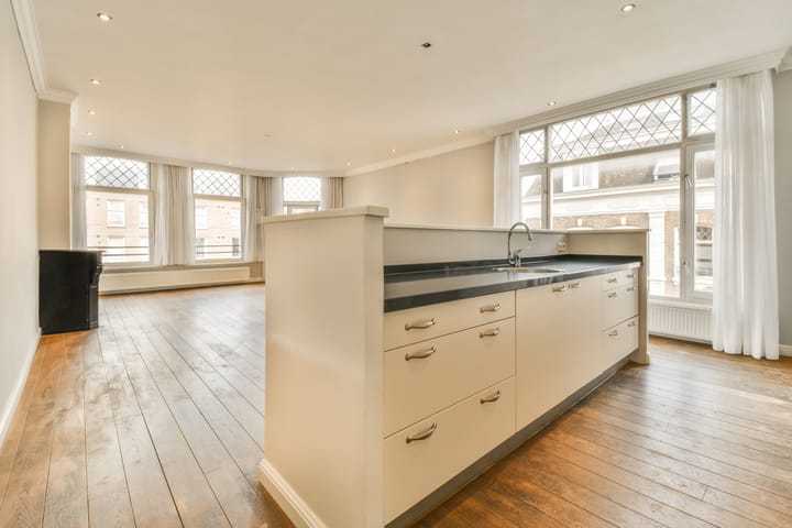 Foto 2 van Reyer Anslostraat 2-2