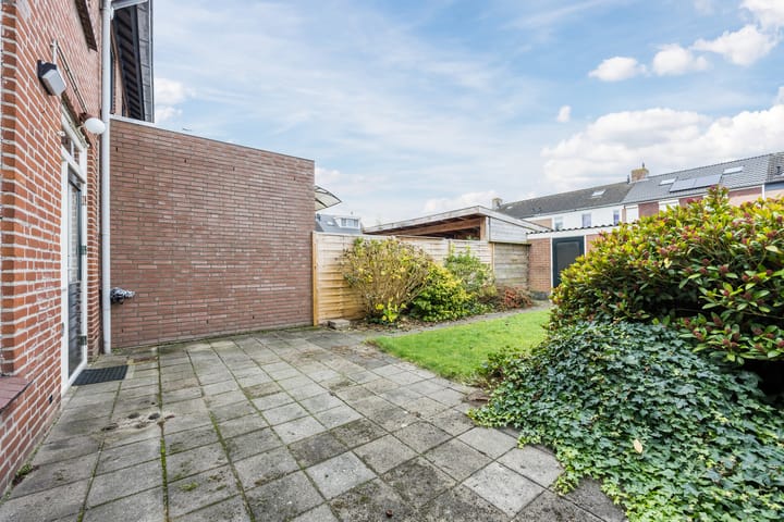 Foto 23 van Margrietstraat 28