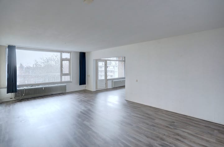 Photo 9 of Malvert 6973