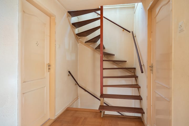 Foto 15 van Trompstraat 40