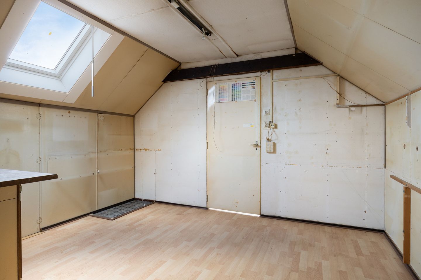 Photo 29 of Trompstraat 40