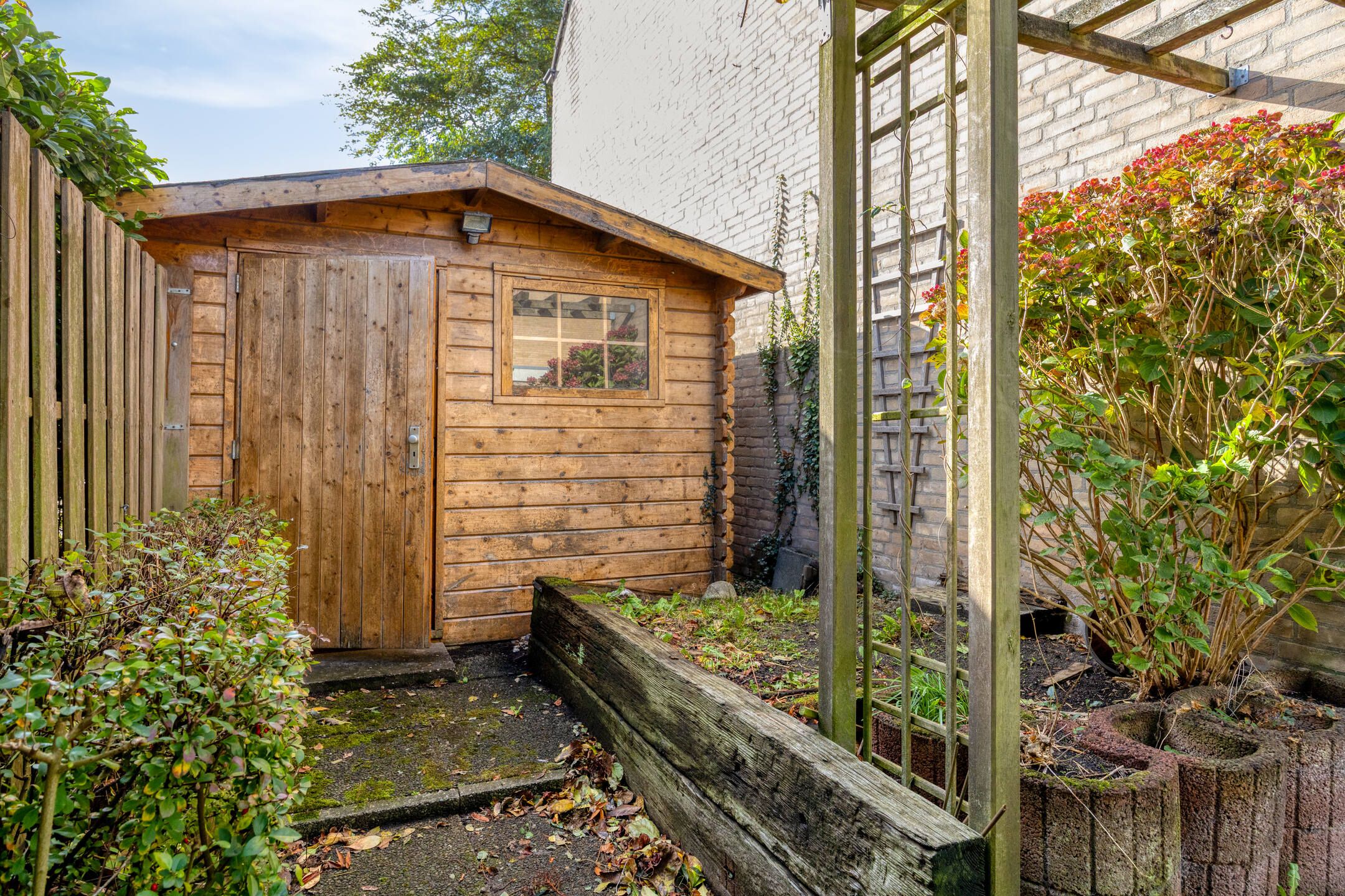 Photo 33 of Trompstraat 40