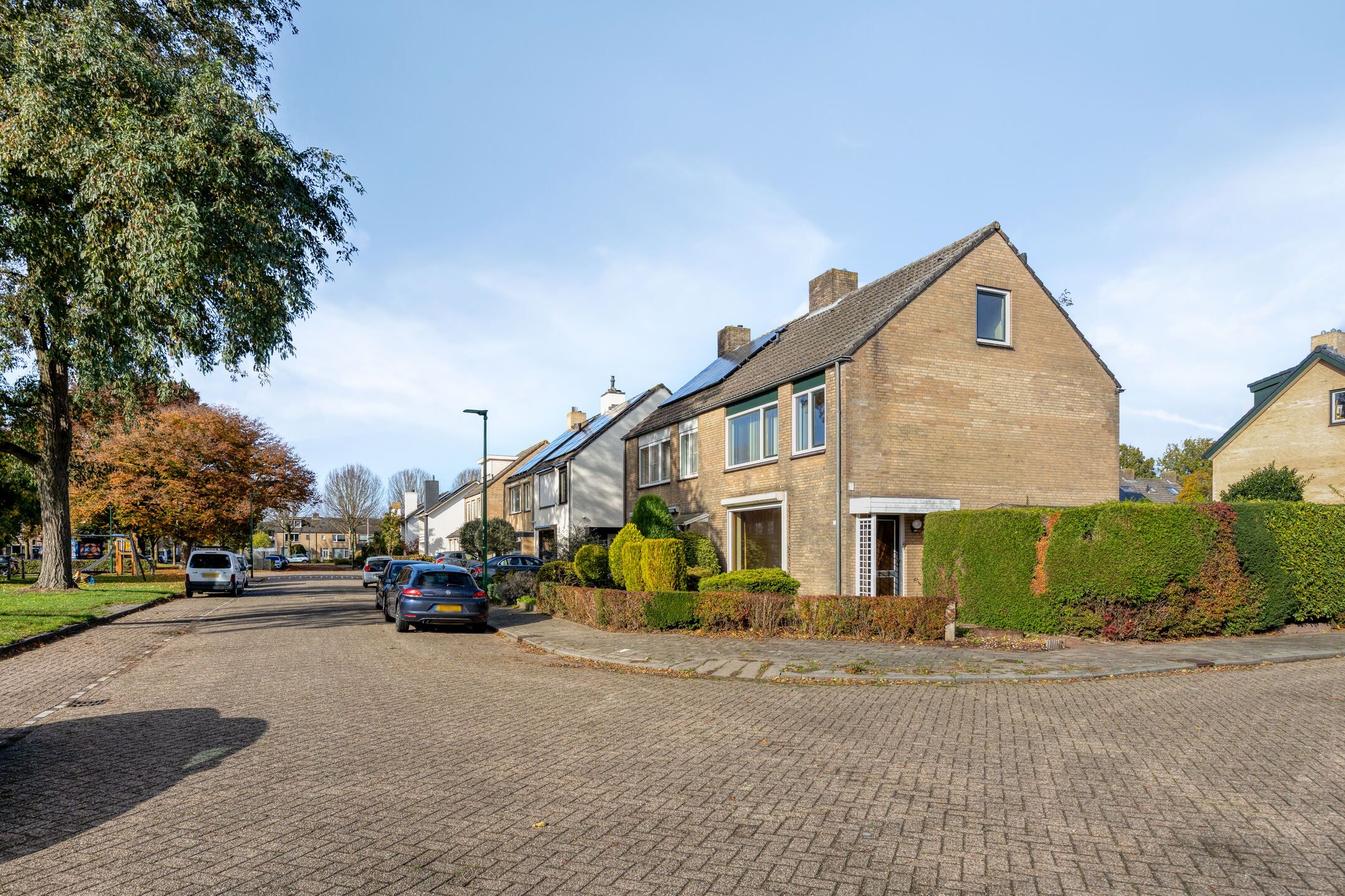 Photo 42 of Trompstraat 40