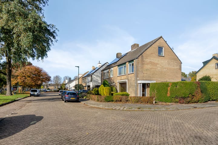 Foto 42 van Trompstraat 40