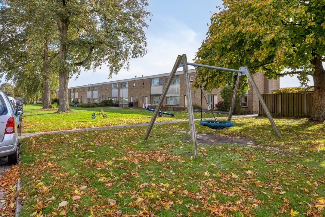 Photo 43 of Trompstraat 40