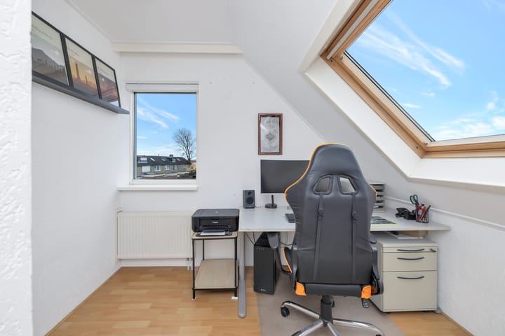 Photo 23 of Leeuwenhorst 2