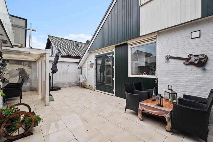 Foto 4 van Irisstraat 1