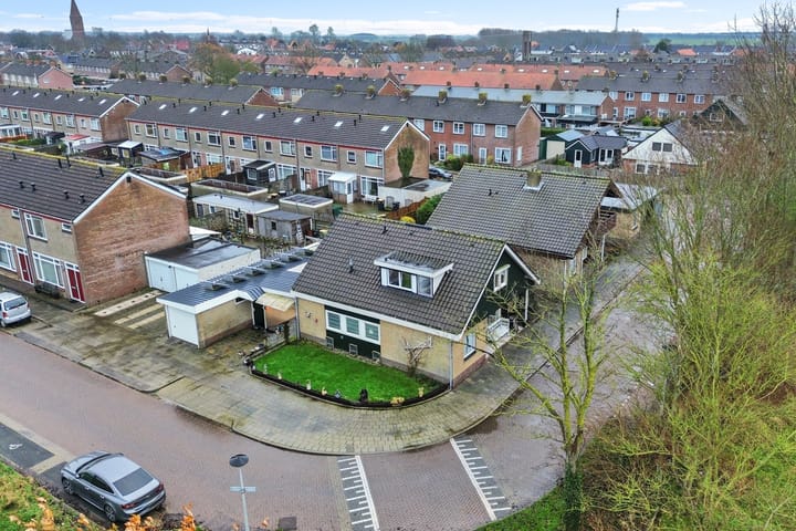 Foto 36 van Irisstraat 1