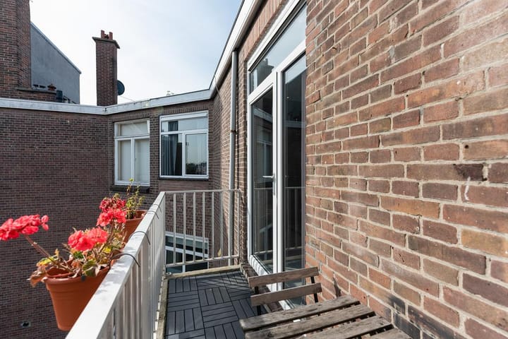 Foto 28 van Loenenseplein 16