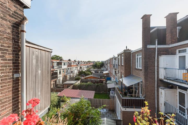 Foto 30 van Loenenseplein 16