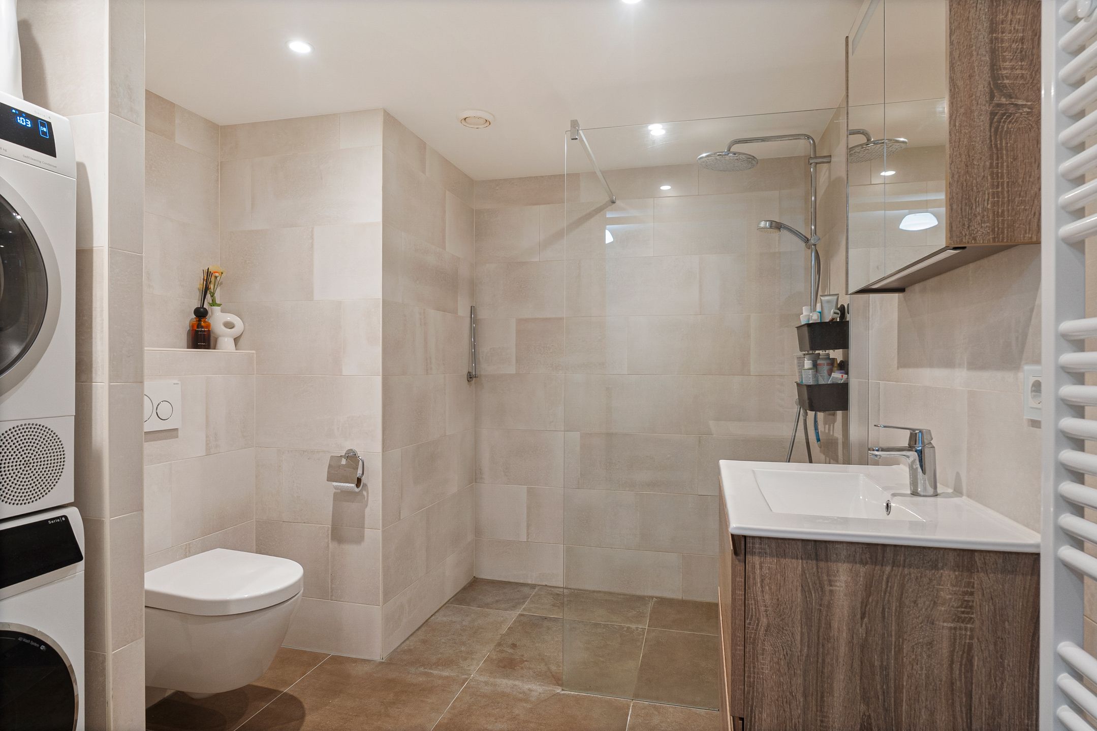 Photo 3 of Weidevogellaan 178