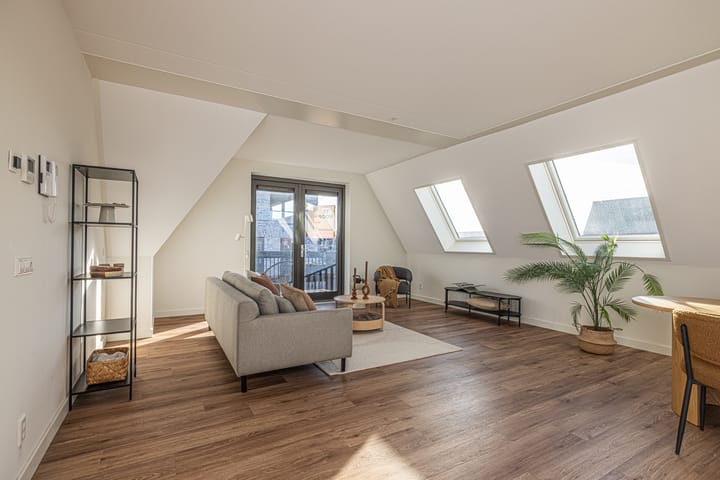 Photo 2 of Meeroever 89