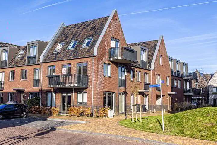 Photo 5 of Meeroever 89