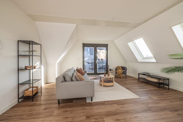 Photo 14 of Meeroever 89