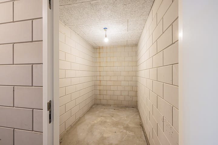 Photo 31 of Meeroever 89