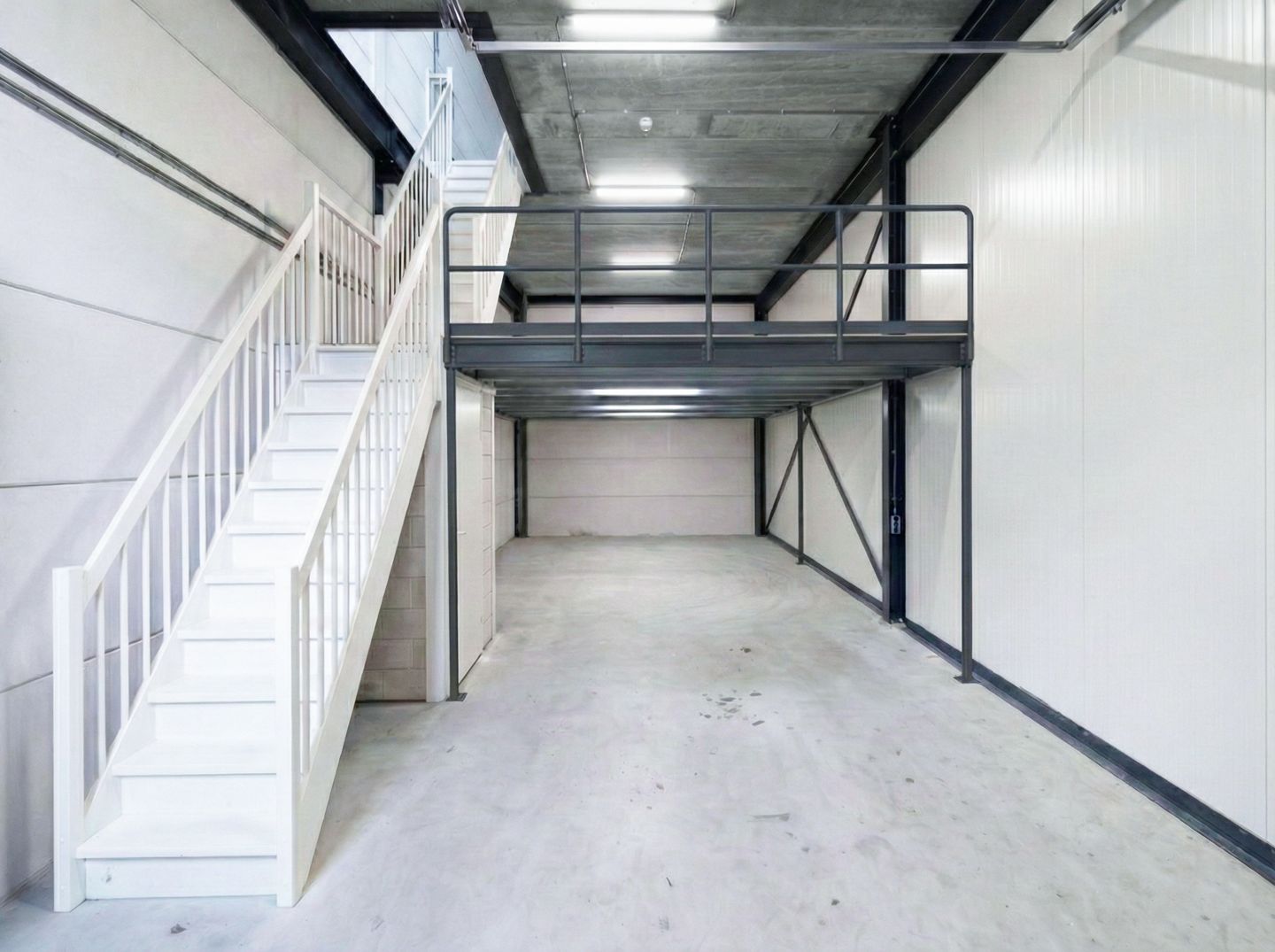 View photo 4 of Industrieweg 4-M