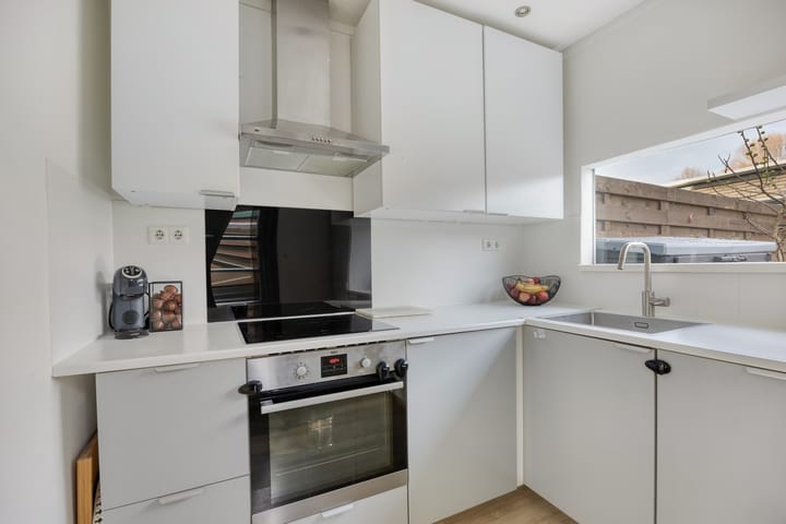 Photo 11 of Bakkerstraat 115