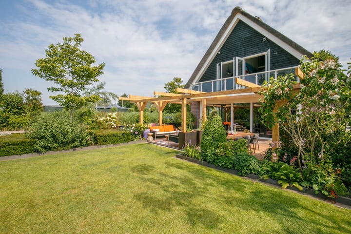 Photo 64 of Tiendweg 28