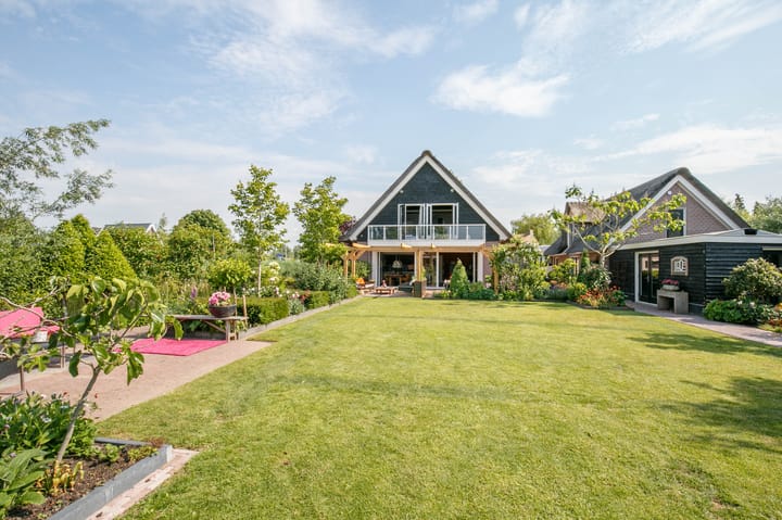 Photo 70 of Tiendweg 28