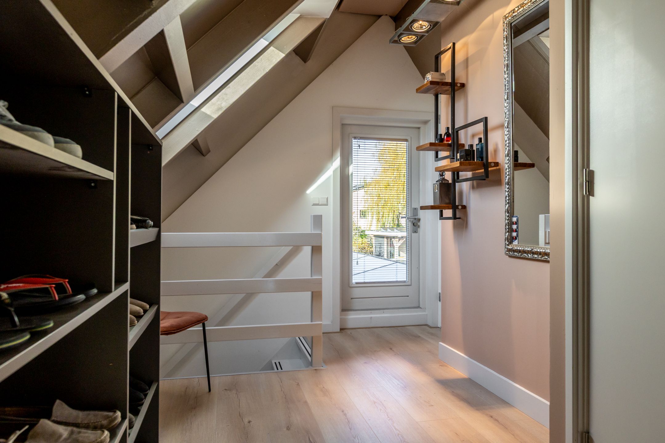 Foto 48 van Tiendweg 28