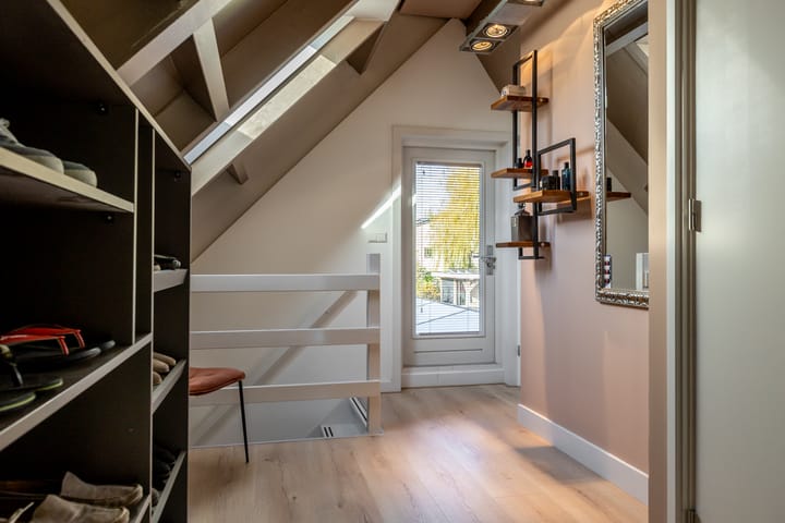 Photo 50 of Tiendweg 28