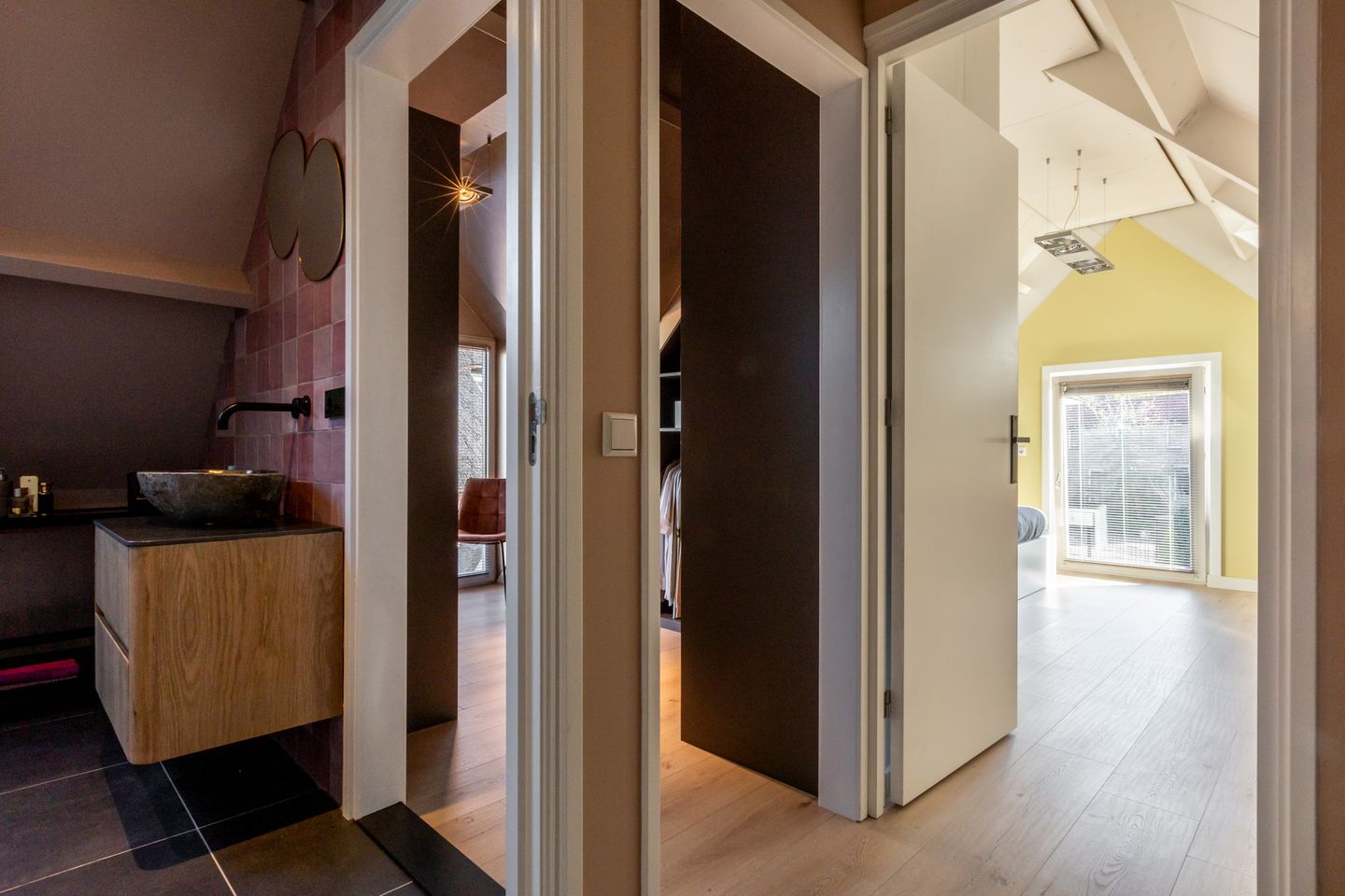 Foto 49 van Tiendweg 28