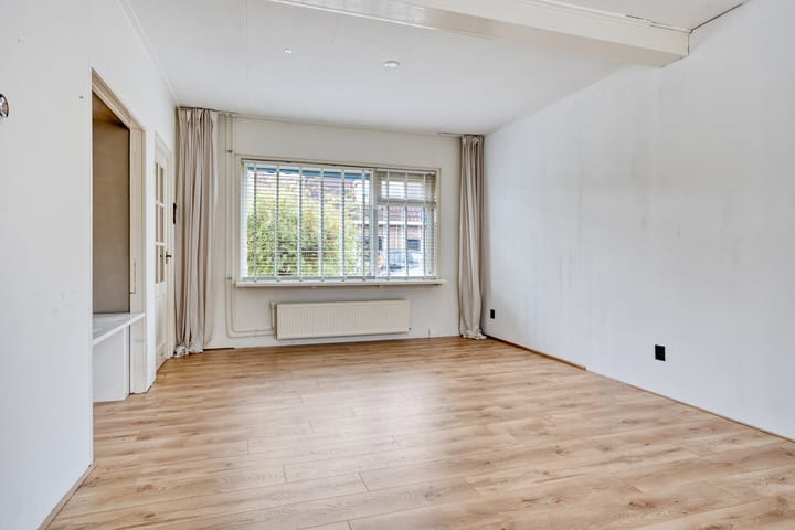 Foto 6 van Ubbo Emmiusstraat 28