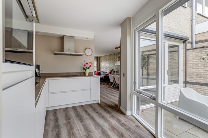 Foto 14 van van Heemstraweg 64