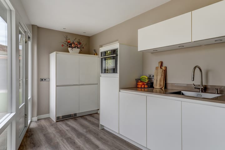 Foto 17 van van Heemstraweg 64