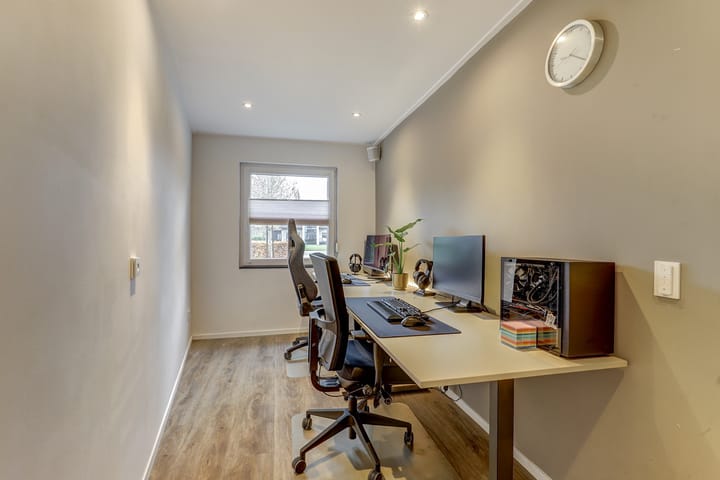 Foto 21 van van Heemstraweg 64