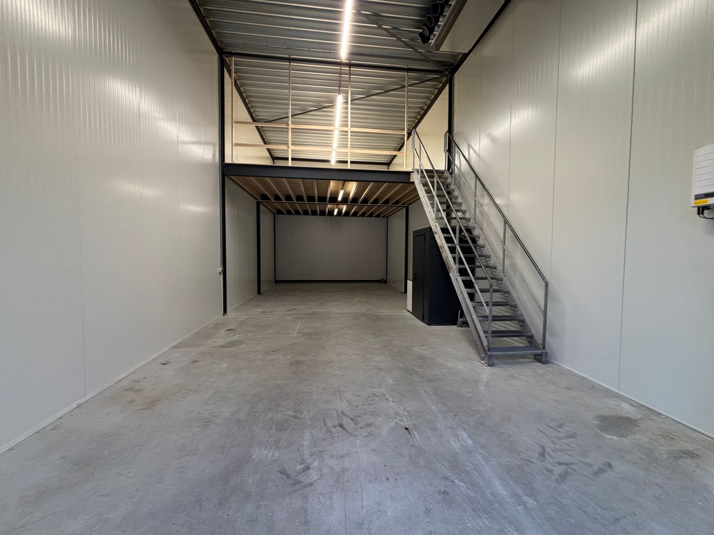 View photo 4 of Burenweg 26-d