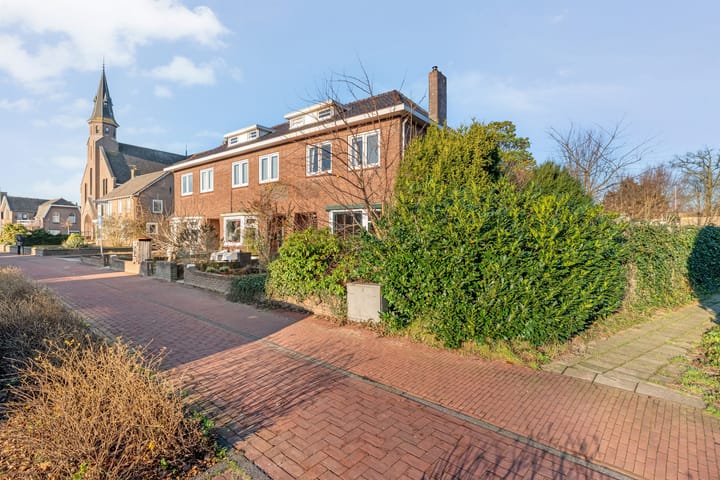 Photo 4 of van Heutszsingel 29