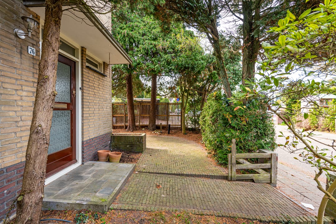 Foto 28 van Schoolstraat 76