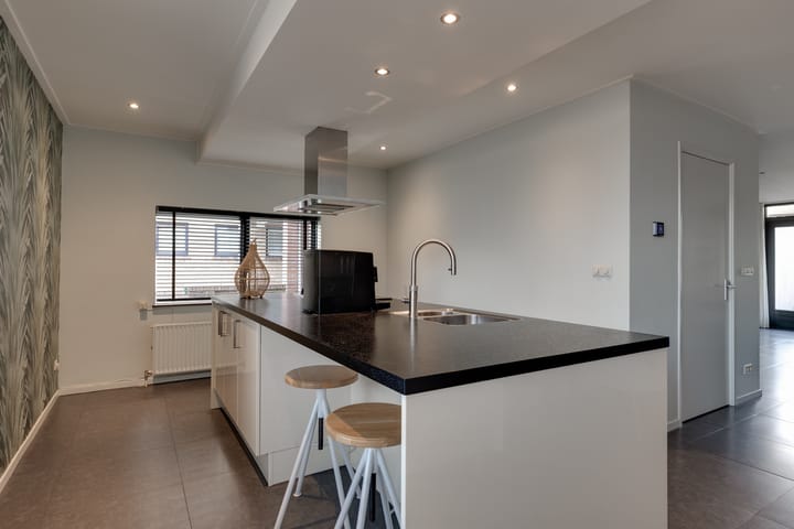 Photo 15 of Buitenschans 6