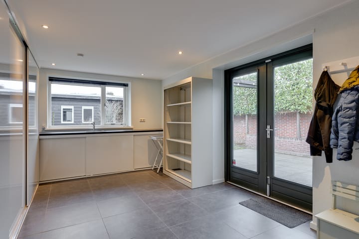 Photo 18 of Buitenschans 6