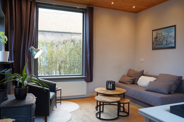 Foto 3 van Burg. Verplankeplein 8