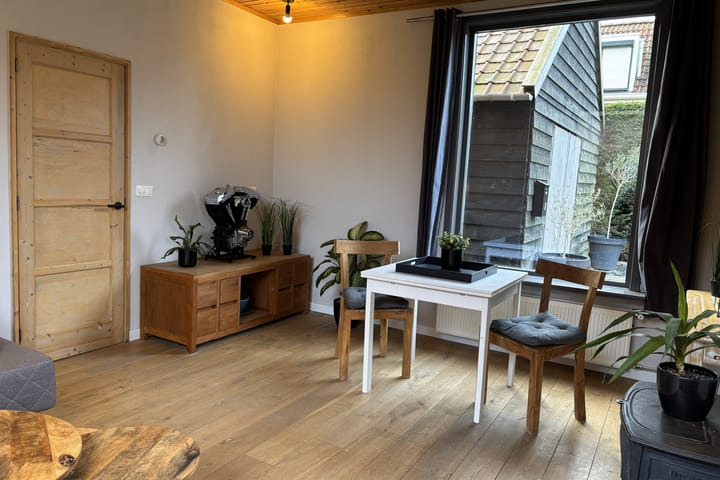 Foto 6 van Burg. Verplankeplein 8