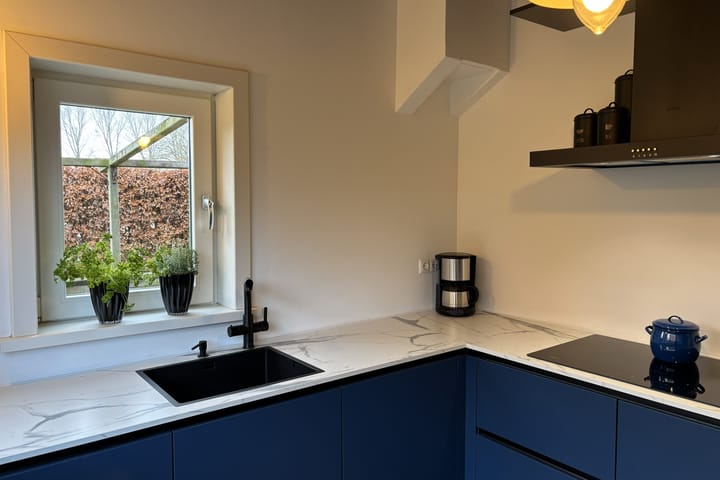 Foto 11 van Burg. Verplankeplein 8