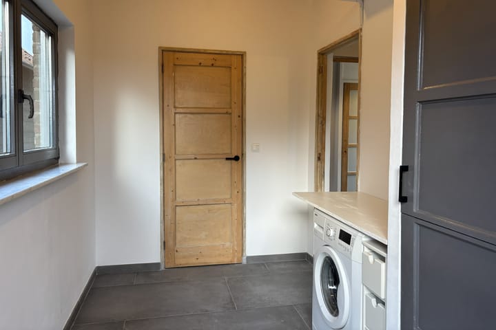 Foto 14 van Burg. Verplankeplein 8