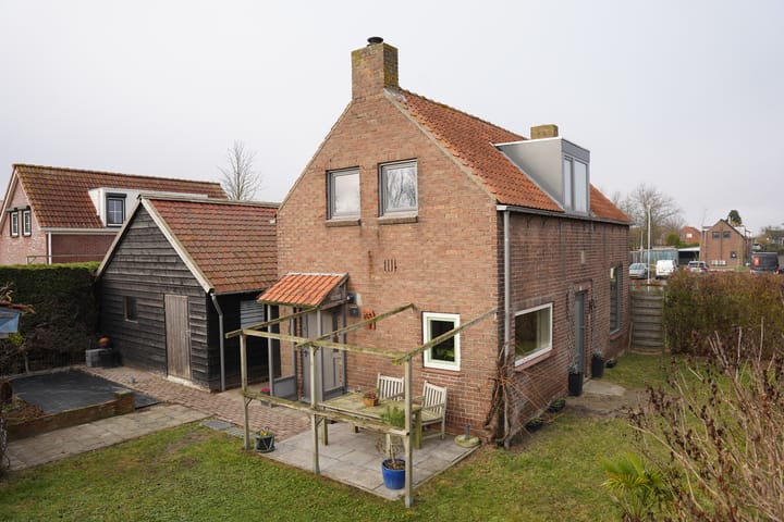 Foto 27 van Burg. Verplankeplein 8